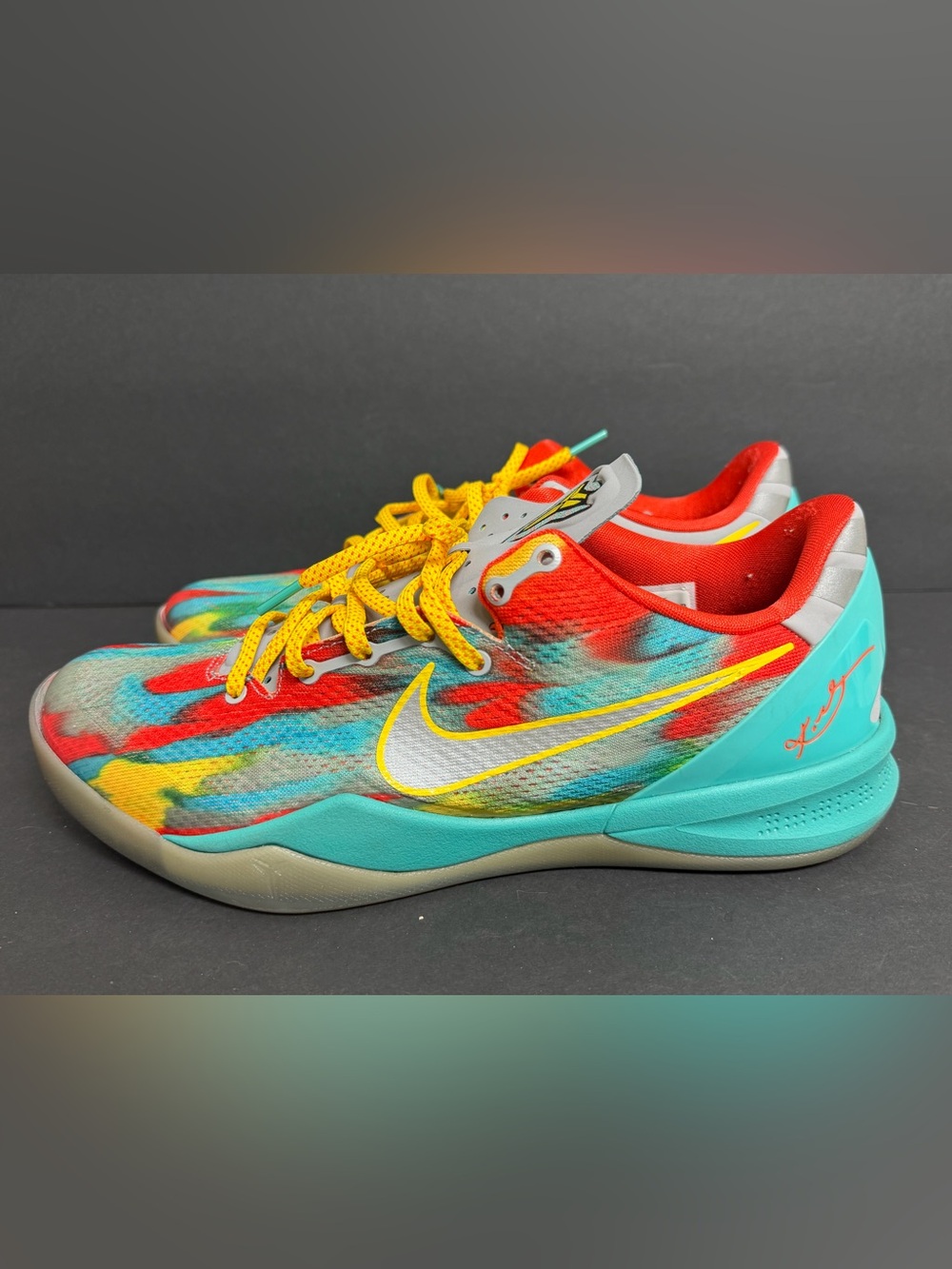 Size 11.5 - Nike Kobe 8 System Venice Beach GC Multi-Color (2013) 555035-002 Men